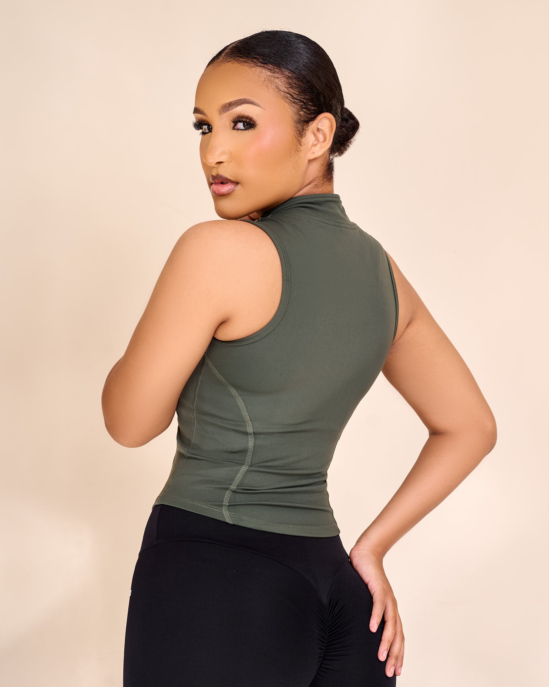 Titi zip front Sleeveless Training top