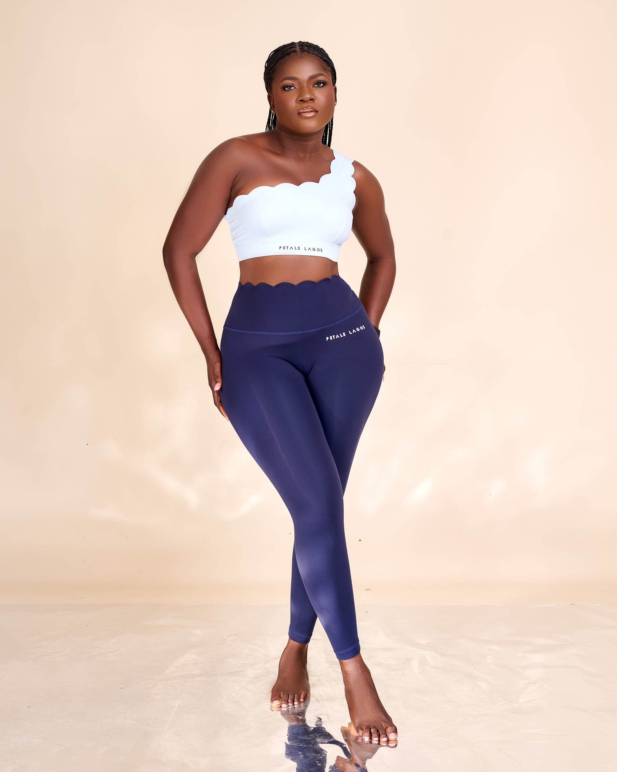 Akayda Monostrap Scalloped Hem Detailed Leggings Set