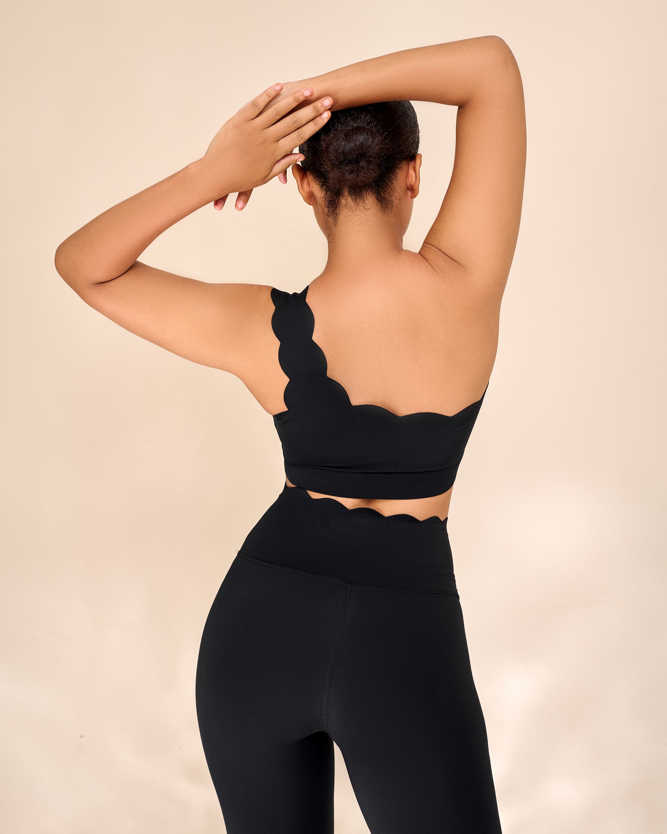 Akayda Monostrap Scalloped Hem Detailed Leggings Set