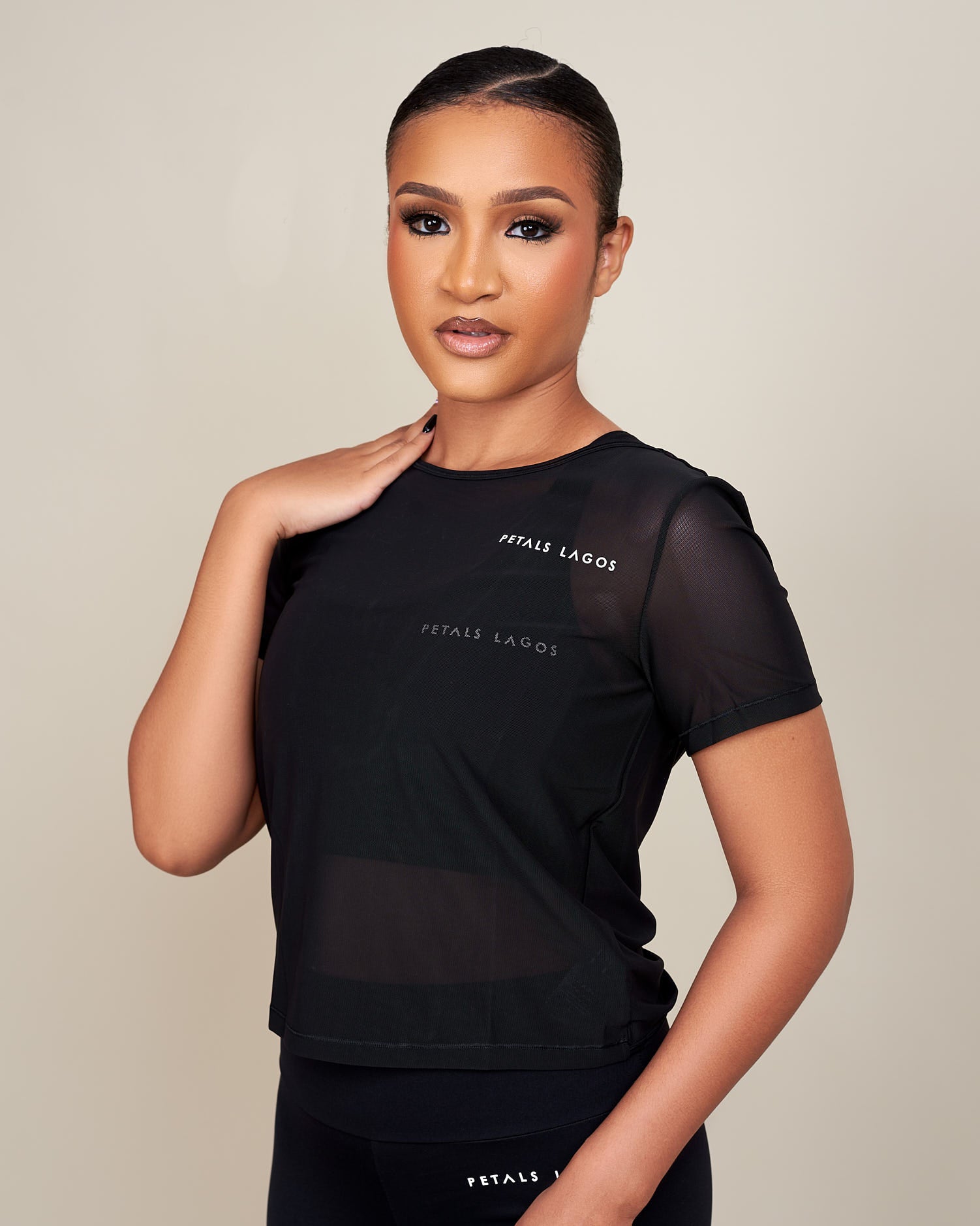 Kiki Mesh Twist Detailed Top