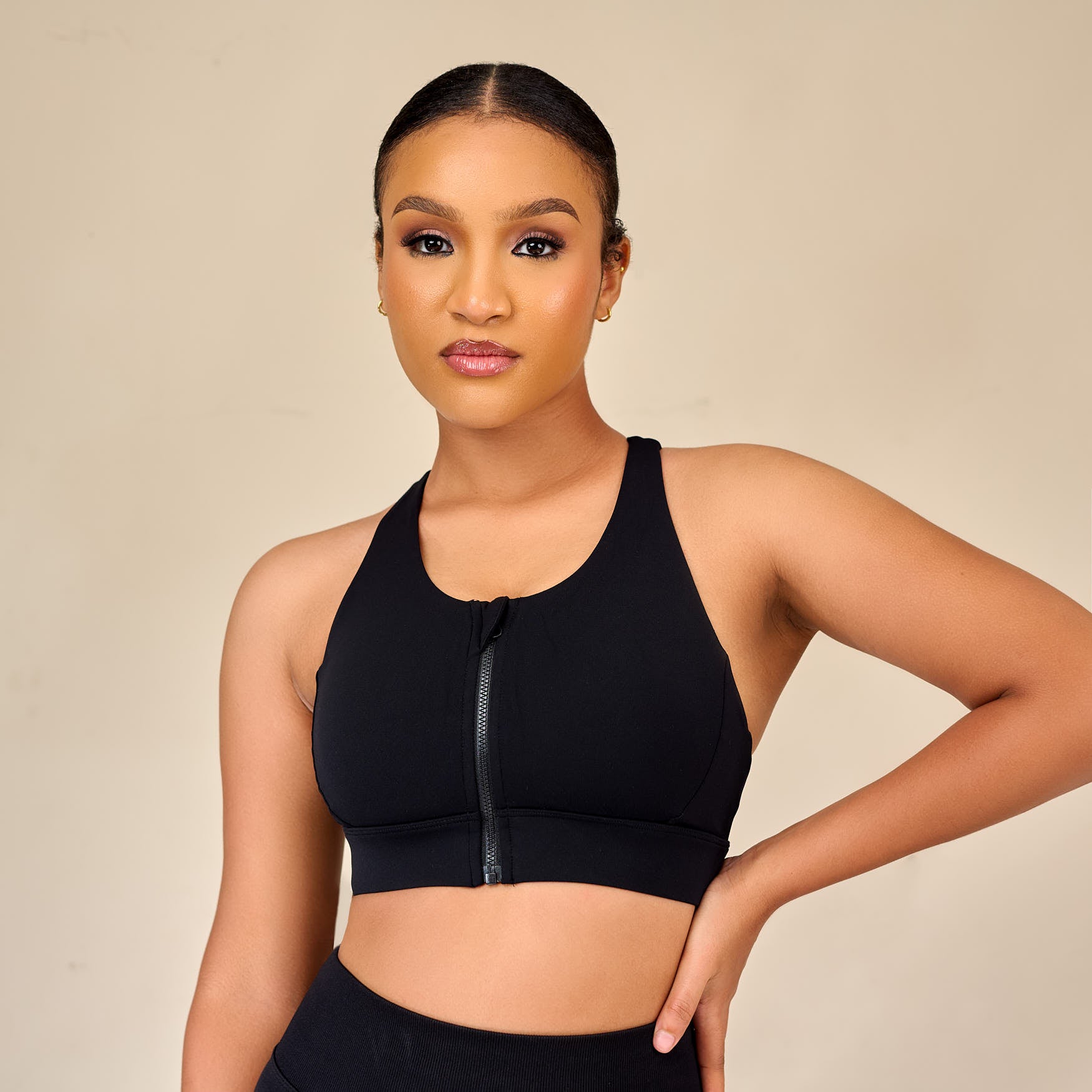 Odella Zip-up Contour Crisscross Sport Bra