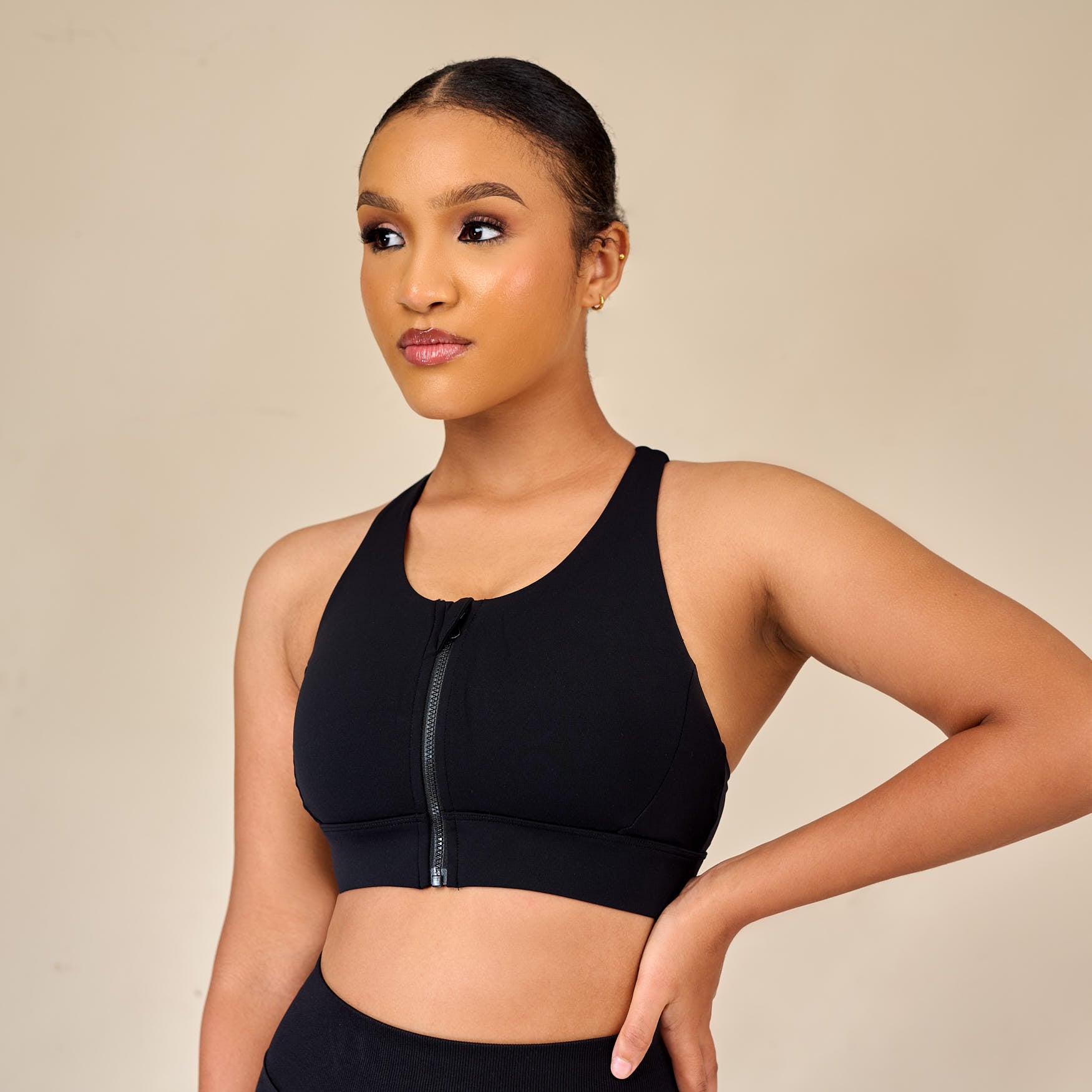 Odella Zip-up Contour Crisscross Sport Bra