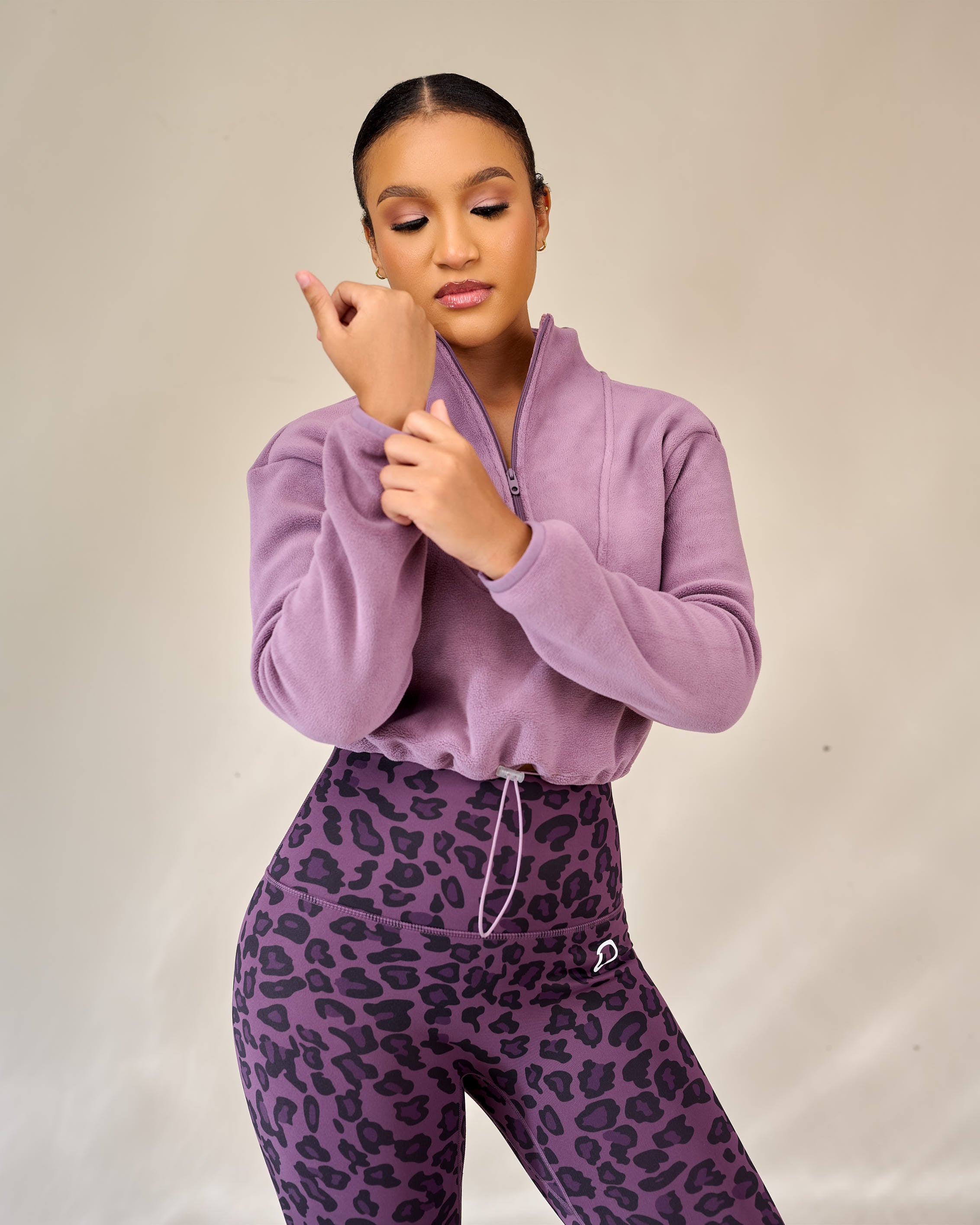 Bithia Soft-form Cheetah Print Leggings Set