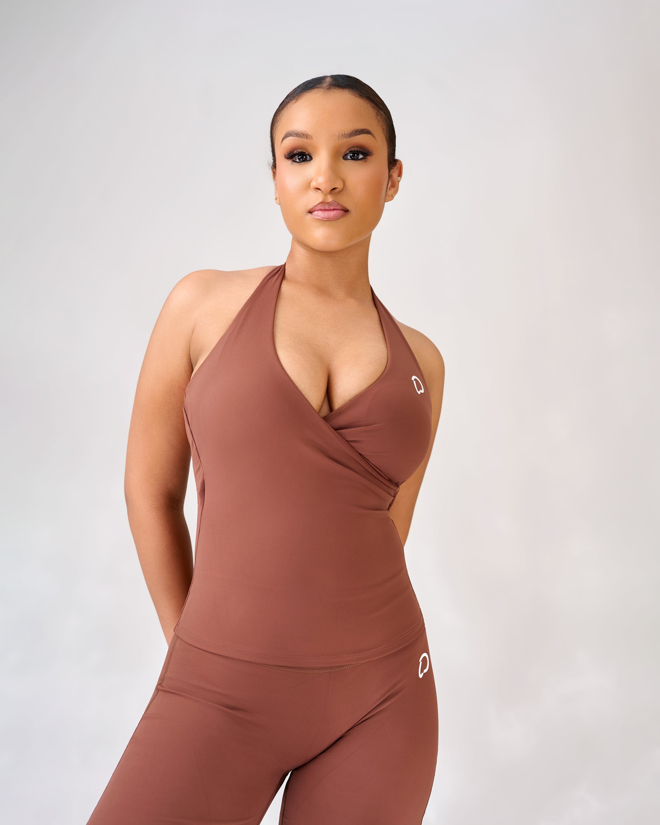 The Abeni Halter Silhouette Set