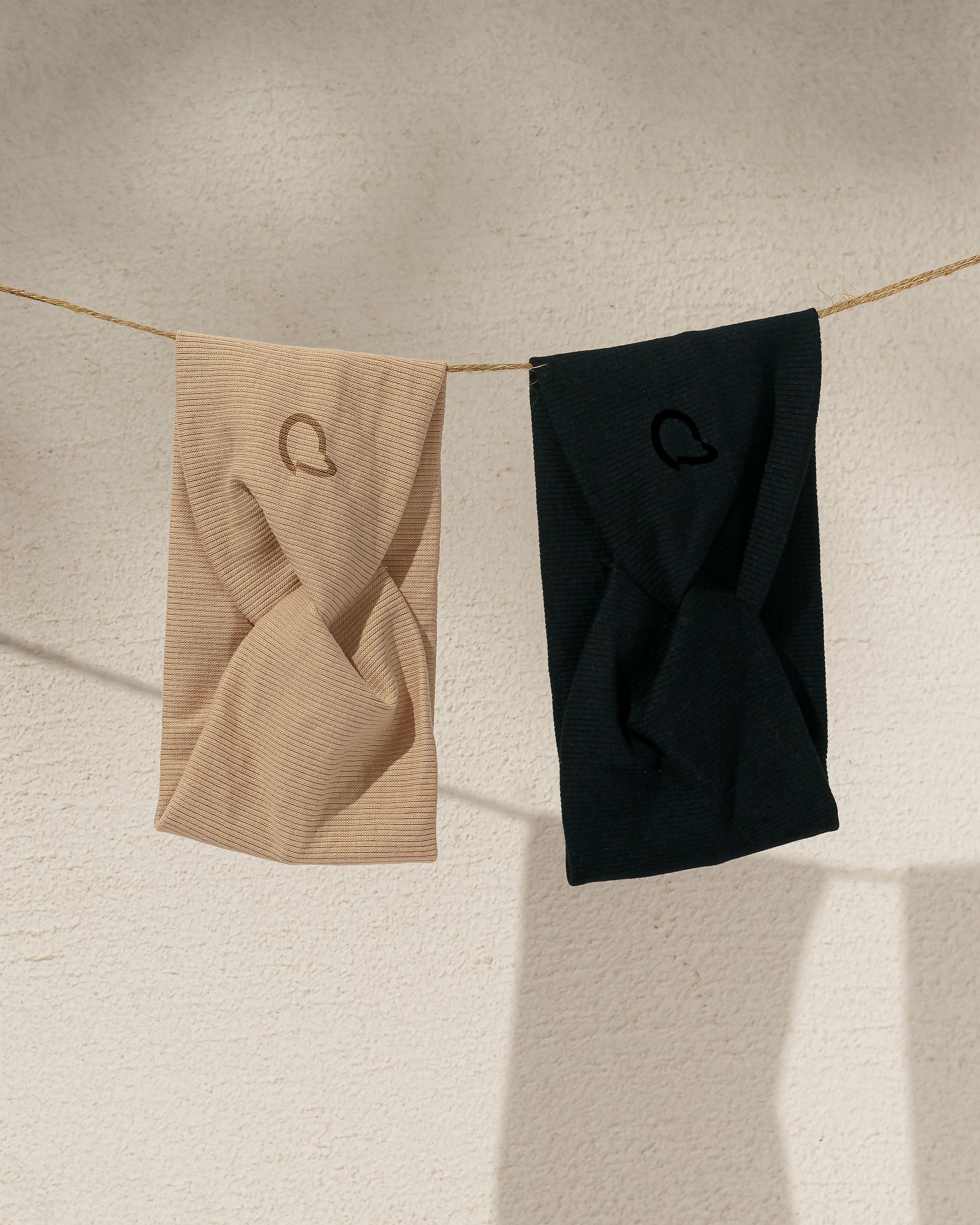 Ribbed Petals Twist-Front Headband