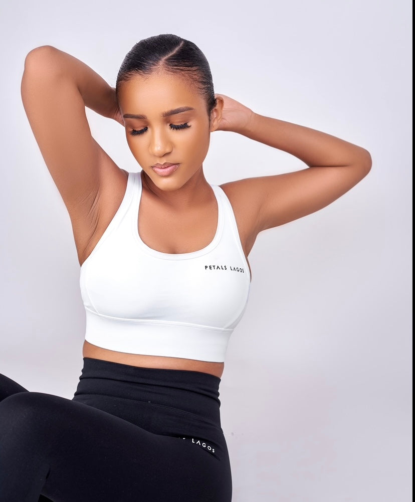 Tena Mesh Detailed Sports Bra
