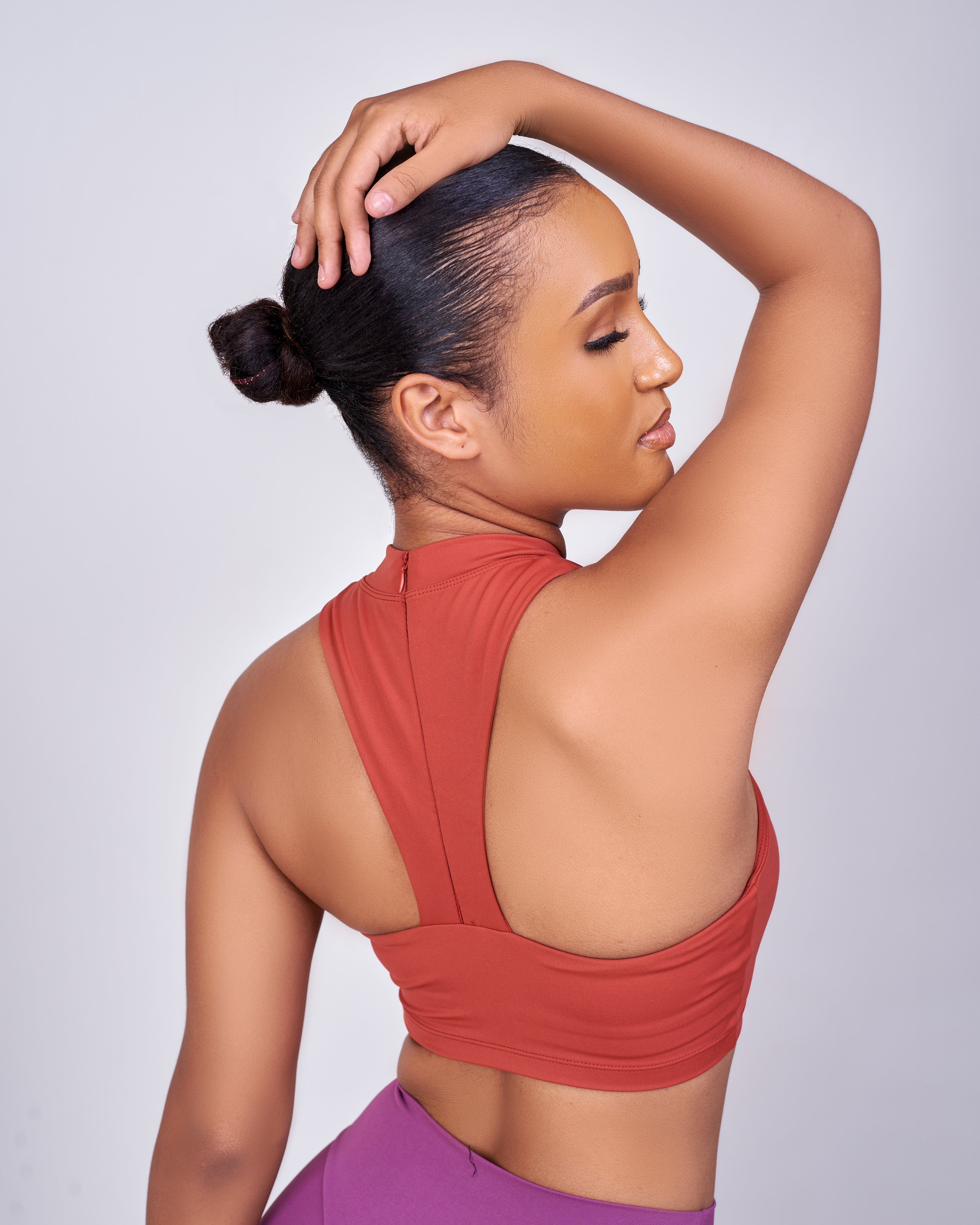 Ney Grecian High Grip Sports Bra