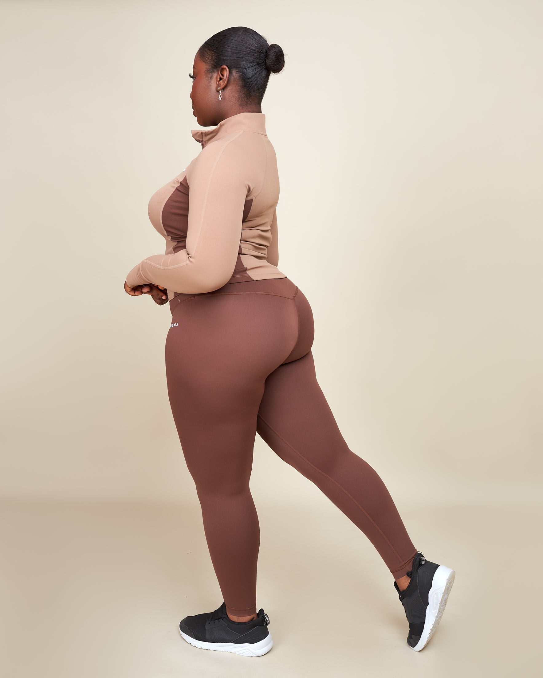 Jenaiah Neutral Blend High Impact Leggings Set