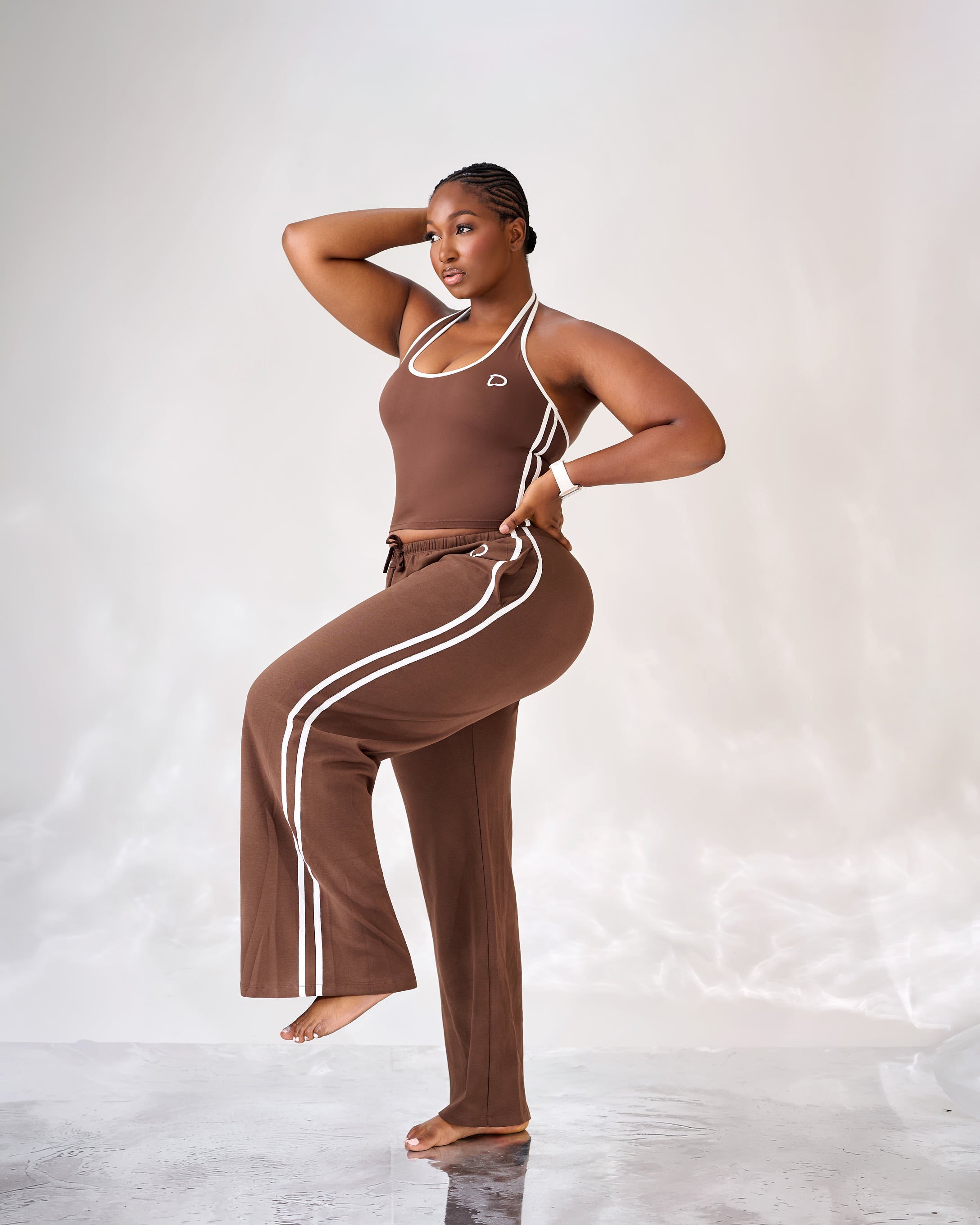 The Tèmí Halter Jogger Set