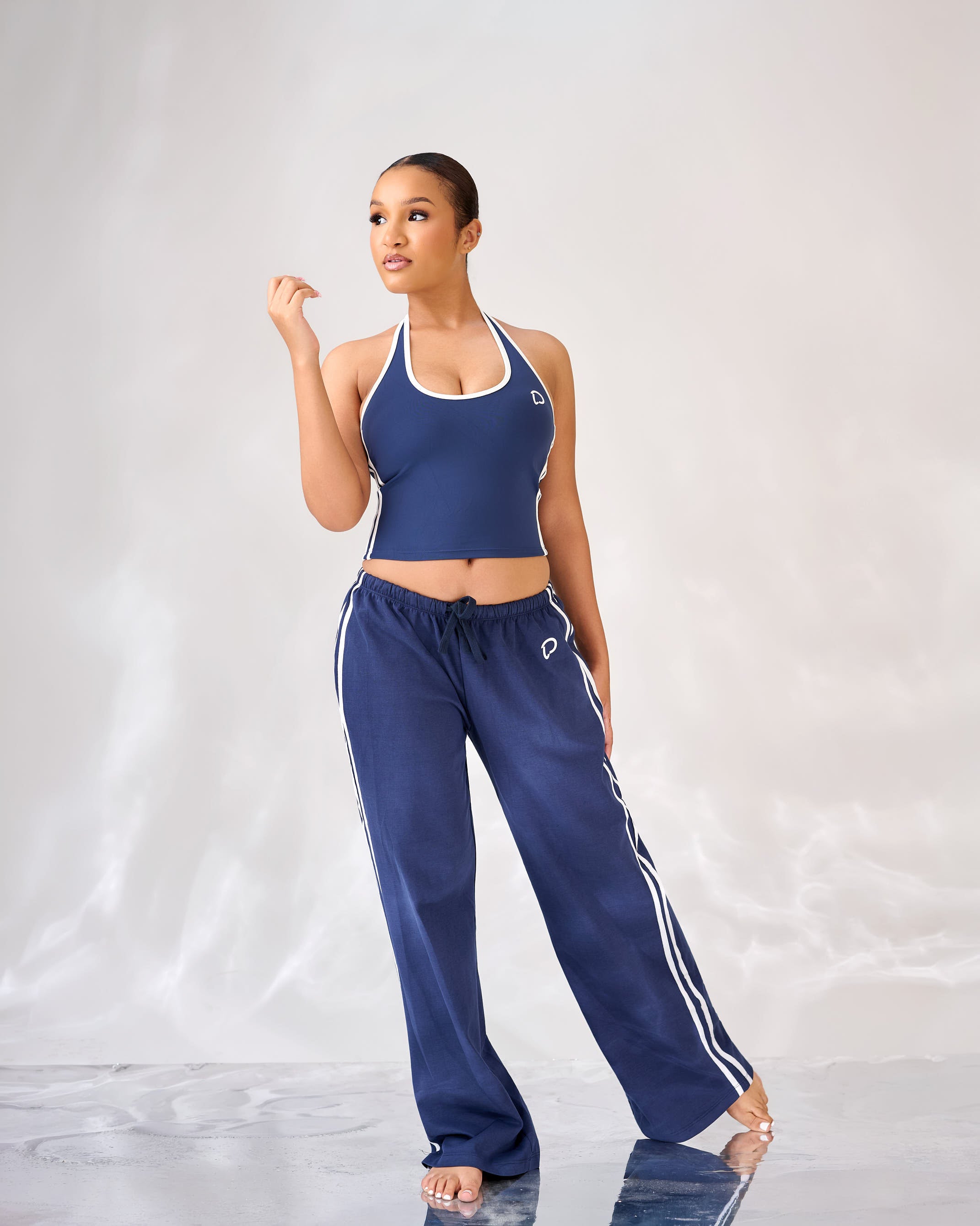 The Tèmí Halter Jogger Set