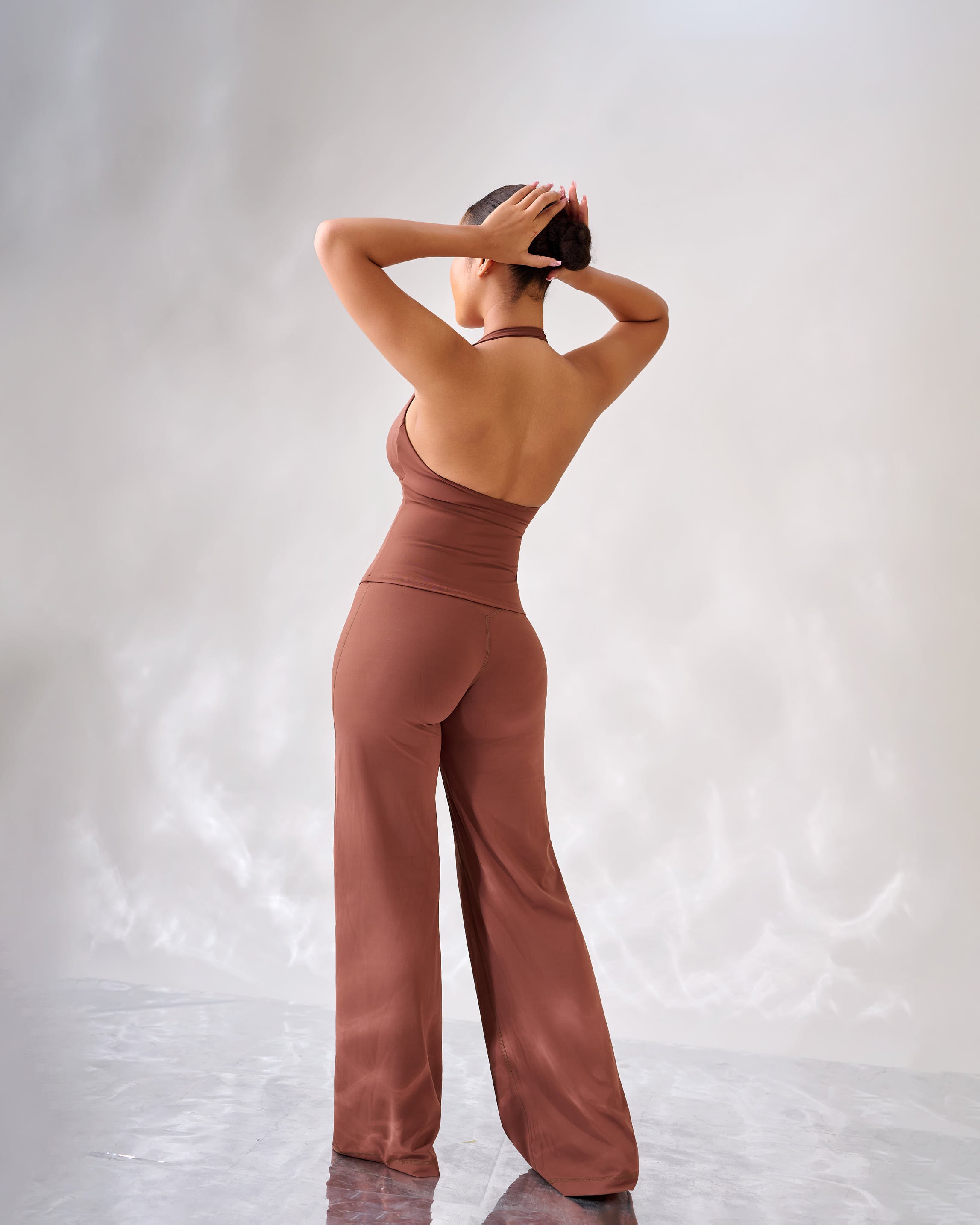 The Abeni Halter Silhouette Set