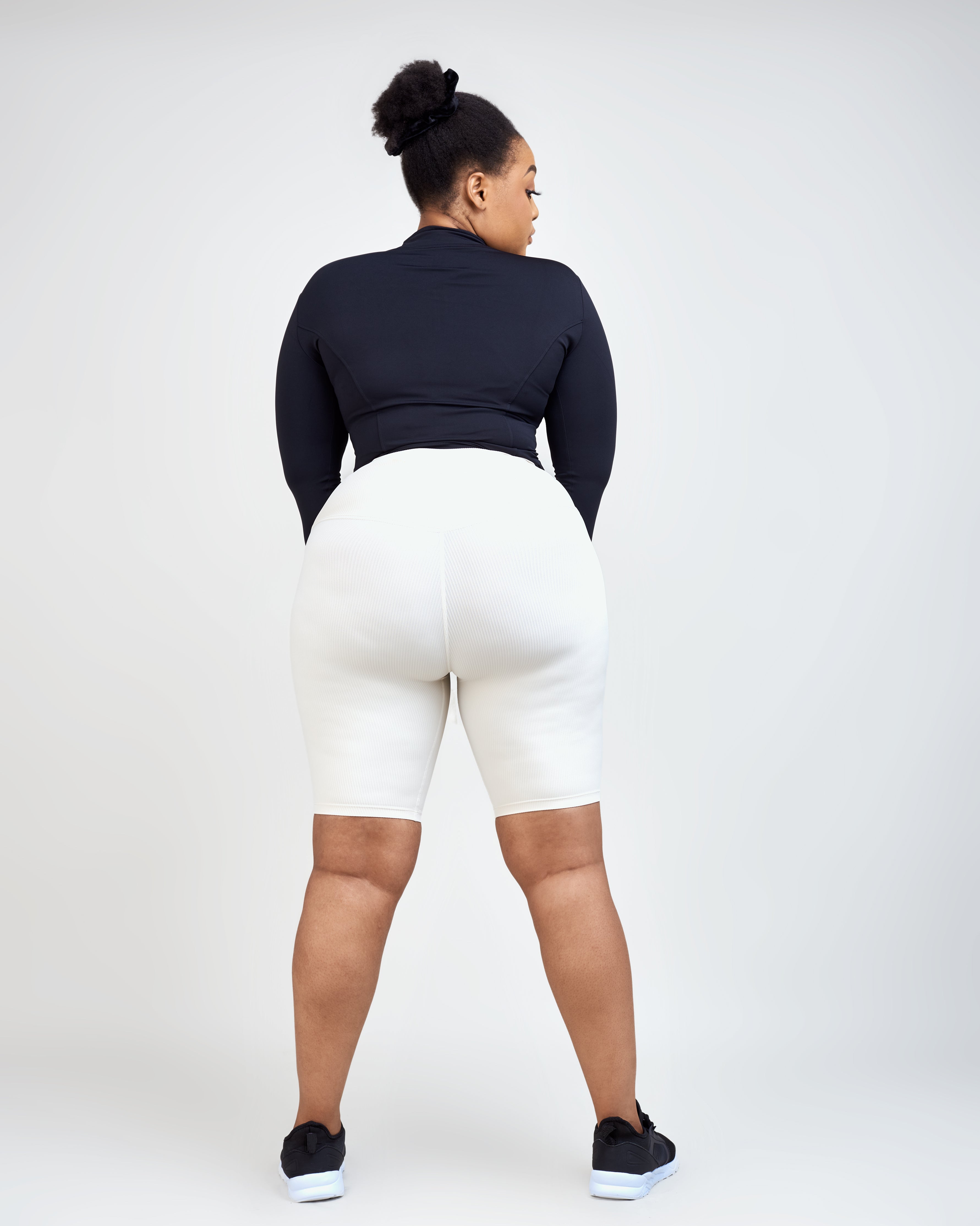 Gigi Ribbed Super Thick Short