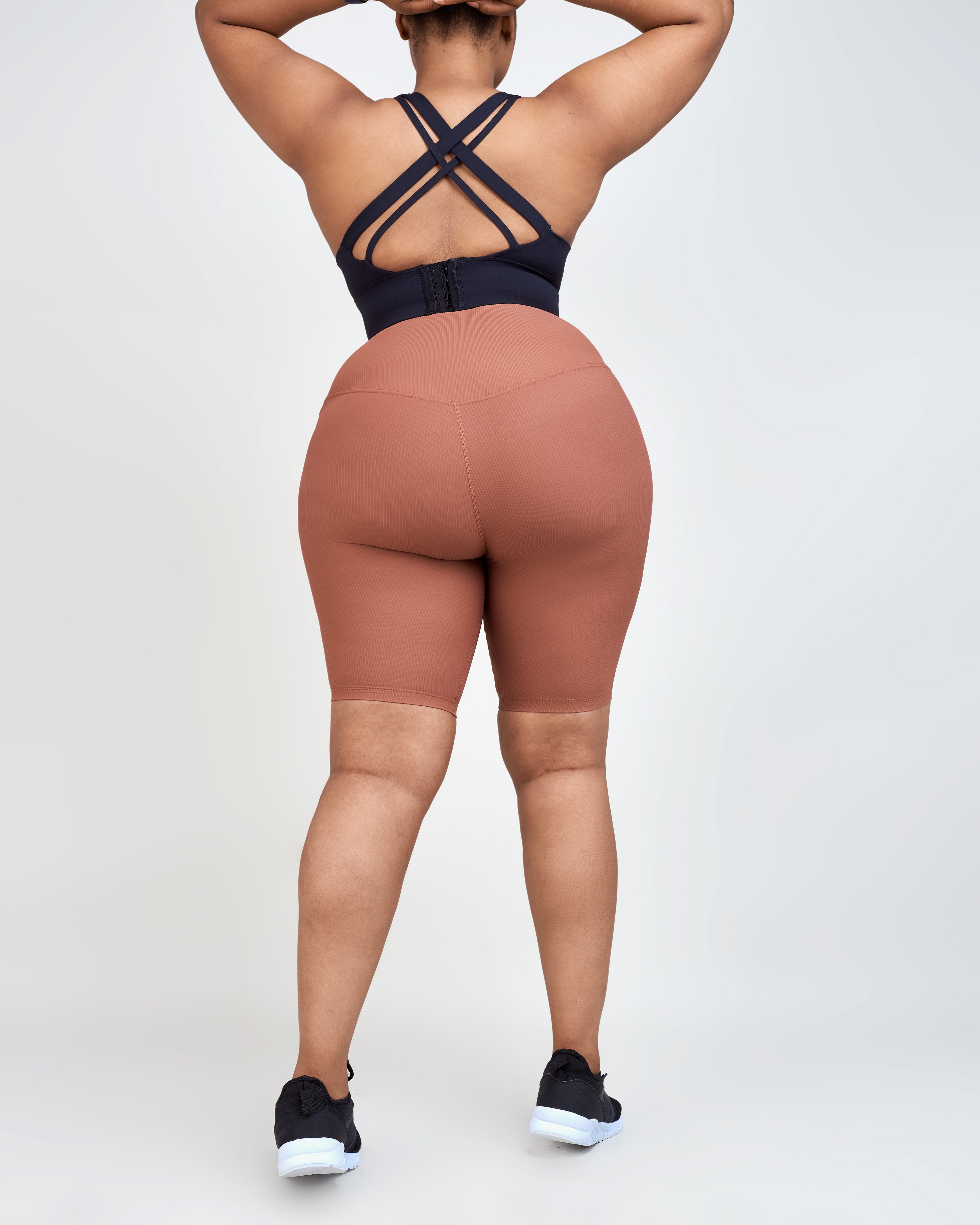 Gigi Ribbed Super Thick Short