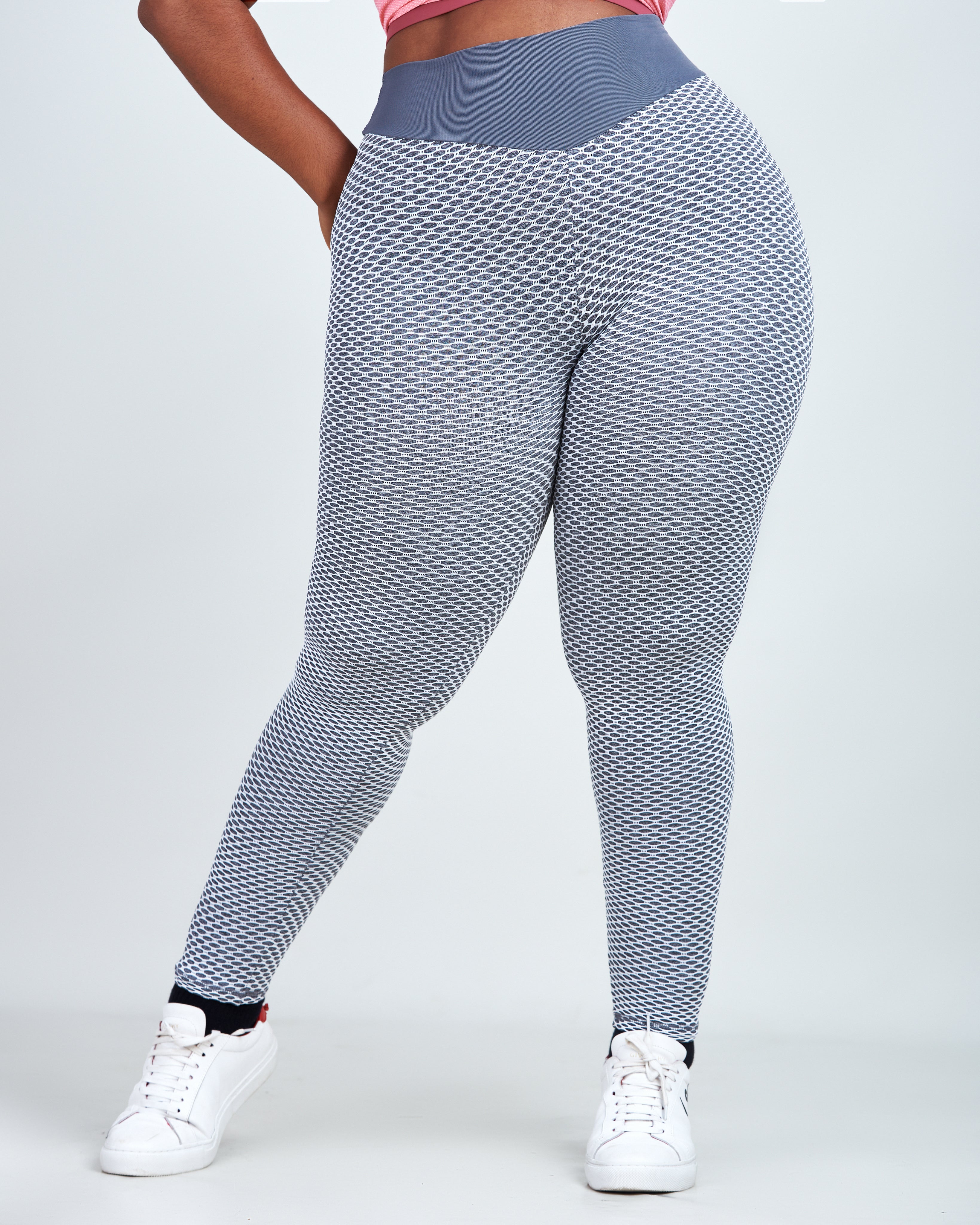 Zene Web Detailed Leggings