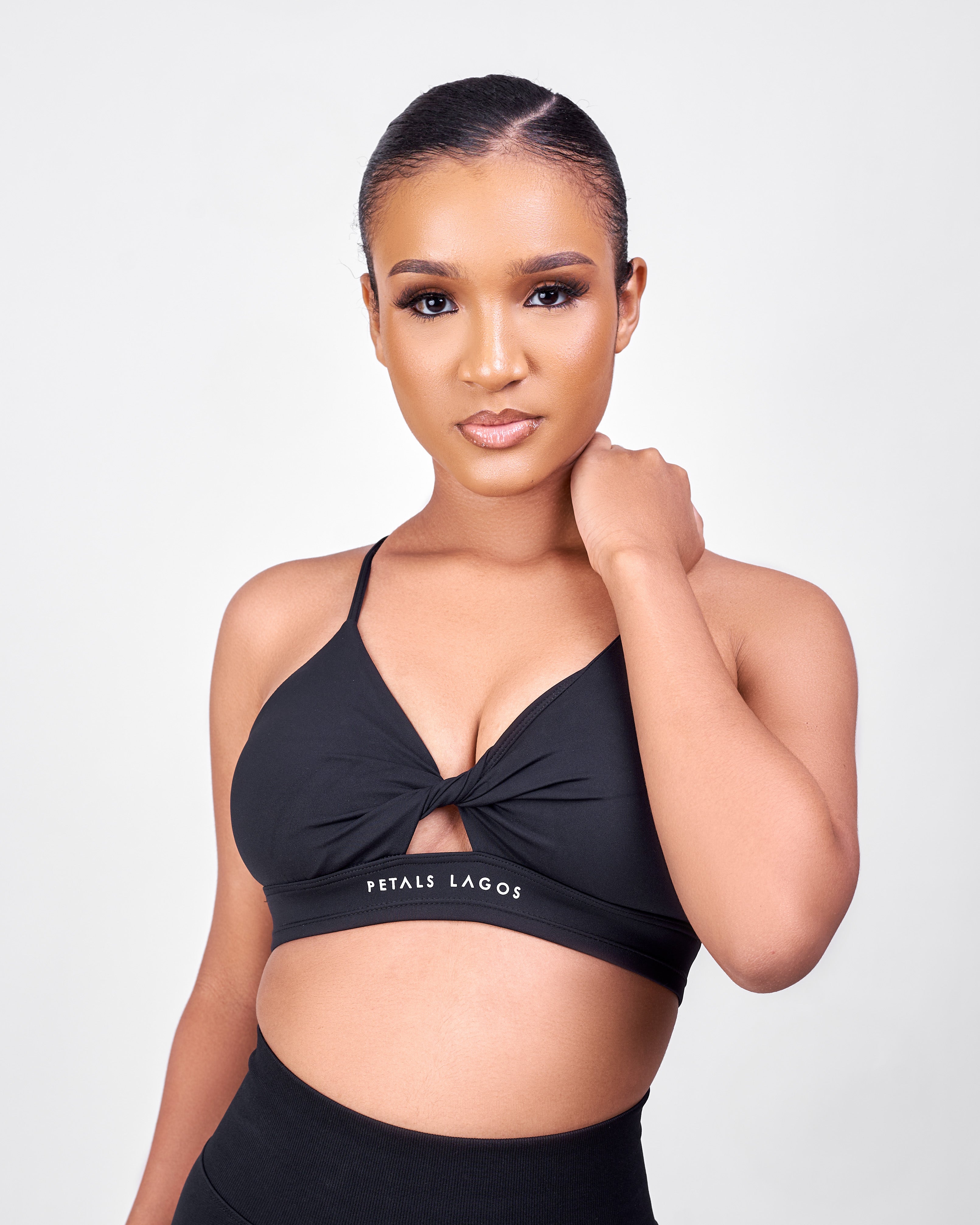 Toks Cutout Detailed Sports Bra